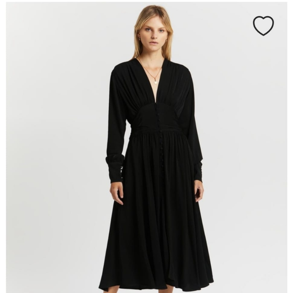 Elegant Black Long Sleeve Dress